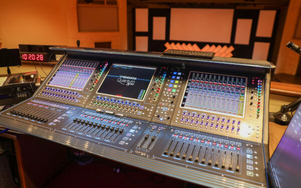 Alquiler por Día / Digico Quantum 338 + SDRack